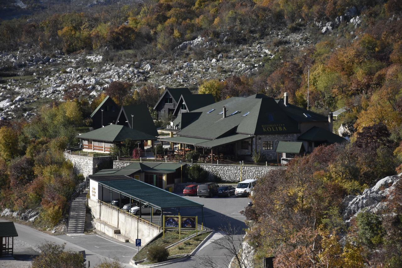 Aparthotel Koliba Nikšić Bagian luar foto