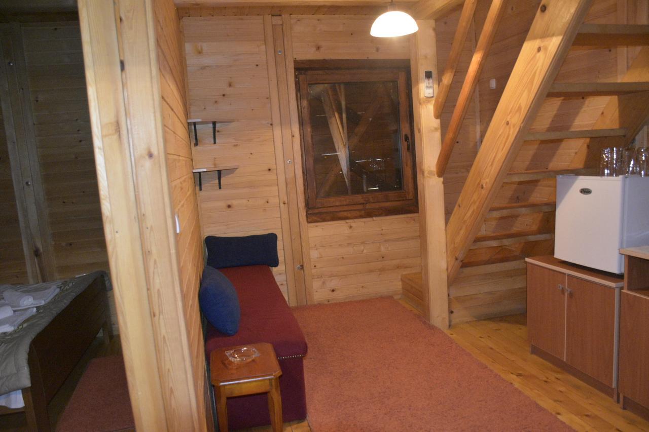 Aparthotel Koliba Nikšić Bagian luar foto