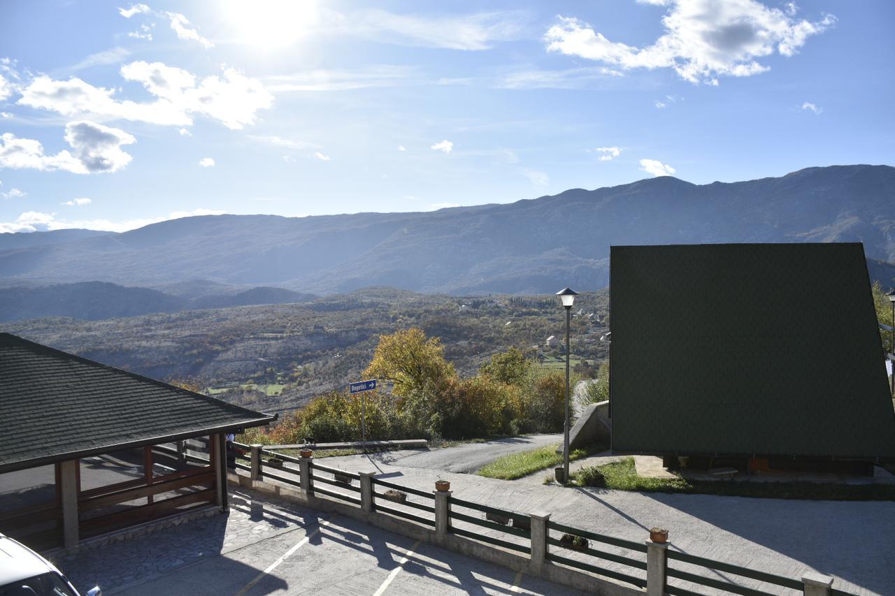 Aparthotel Koliba Nikšić Bagian luar foto